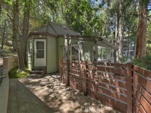 856 Virginia Court Lake Arrowhead CA 92352 | MLS #IG26127399 45 MLS #IG26127399 image #0