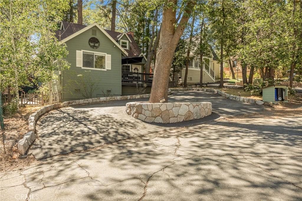 380 Hemlock Lake Arrowhead CA 92352 | MLS #IG26139344 45 MLS #IG26139344 image #0
