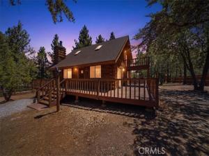 355 Dixie Lee Sugarloaf CA 92386 | MLS #IG26148480 45 MLS #IG26148480 image #0
