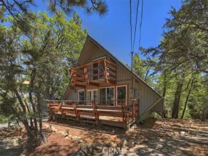 1710 Canyon Crest Big Bear Lake CA 92315 | MLS #IG26154644 45 MLS #IG26154644 image #0