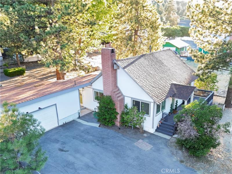 1081 Apple AV Wrightwood CA 92397 | MLS #IG26158215 45 MLS #IG26158215 image #0