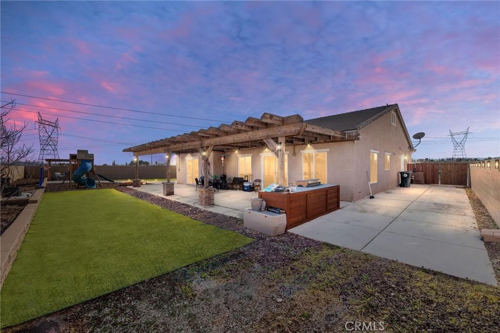 13374 Luna Victorville CA 92392 | MLS #IG26174850 45 MLS #IG26174850 image #0