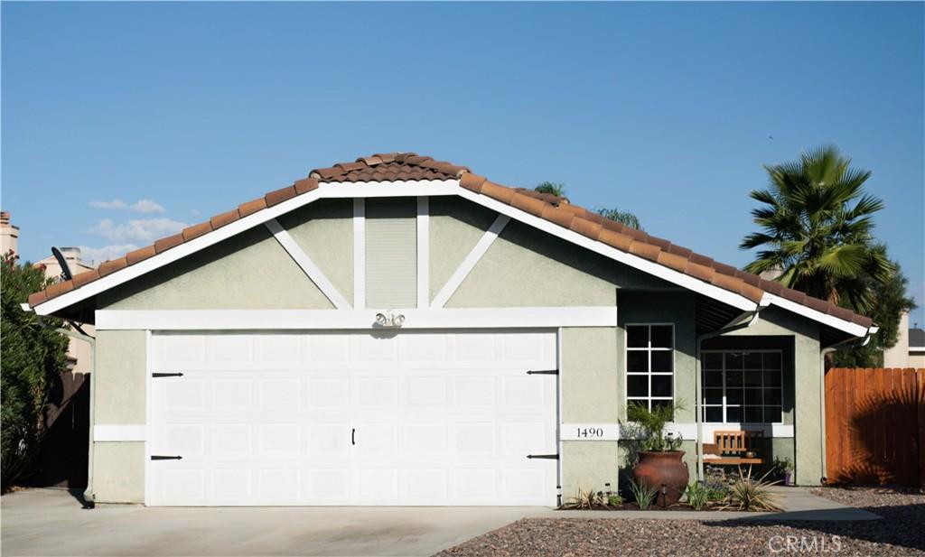 1490 Fallbrook AV Hemet CA 92545 | MLS #IG26207535 45 MLS #IG26207535 image #0