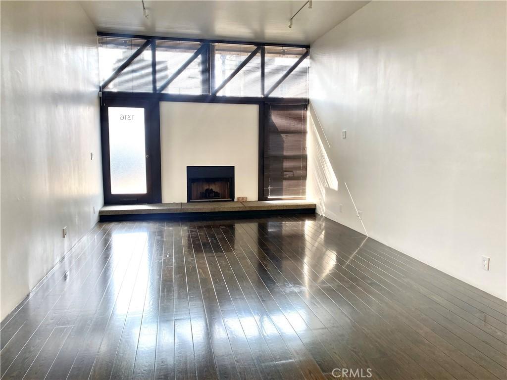 MLS #IN25239307 image #0