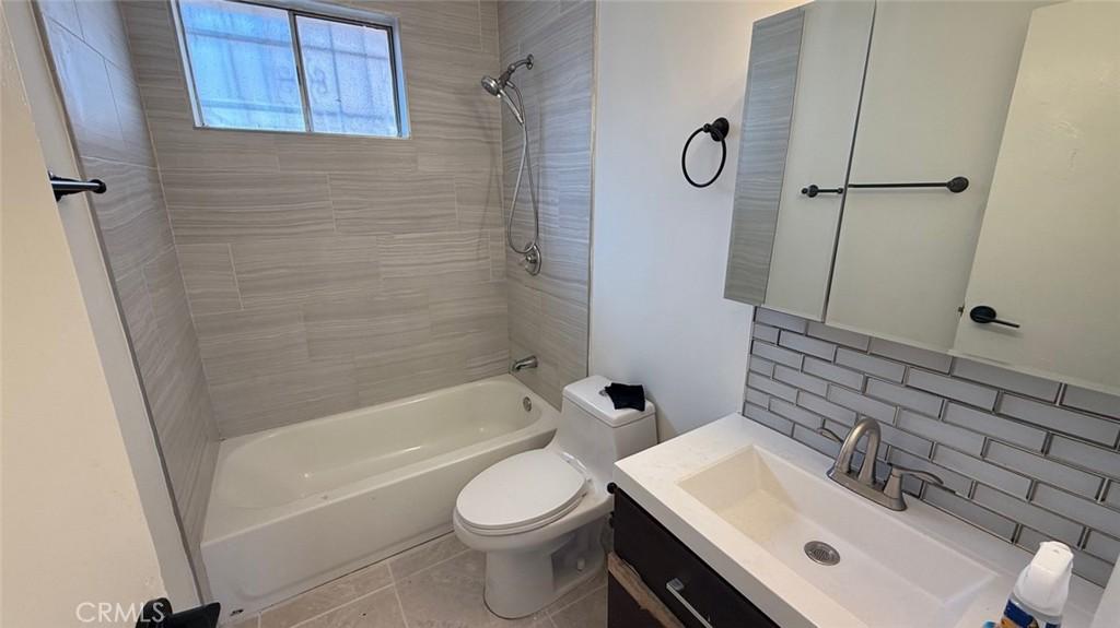 MLS #IN25275263 image #0