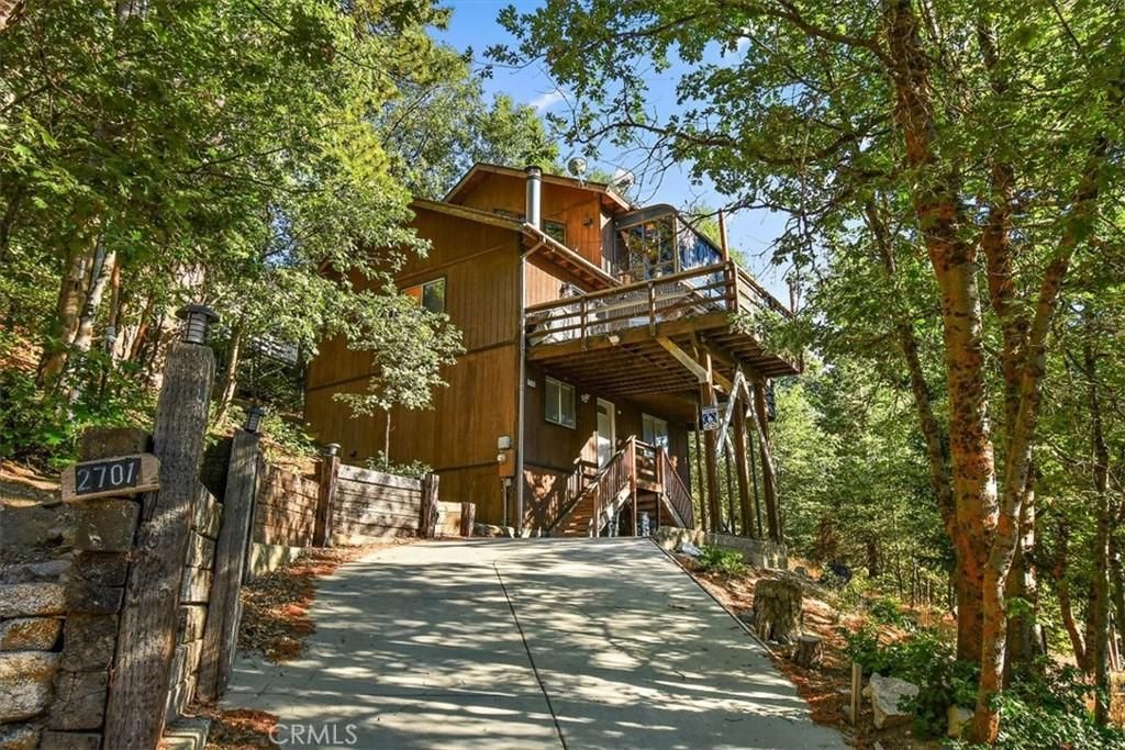 MLS #IV25017291 image #0