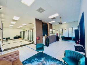 MLS #IV25034854 image #0