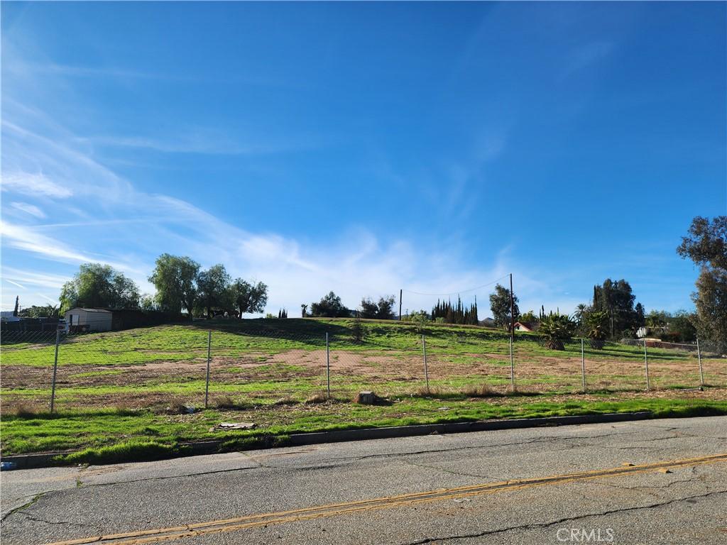 MLS #IV25036692 image #0