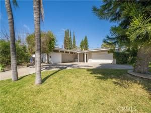 MLS #IV25062609 image #0