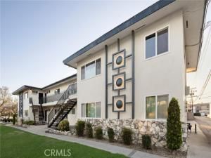 MLS #IV25065319 image #0