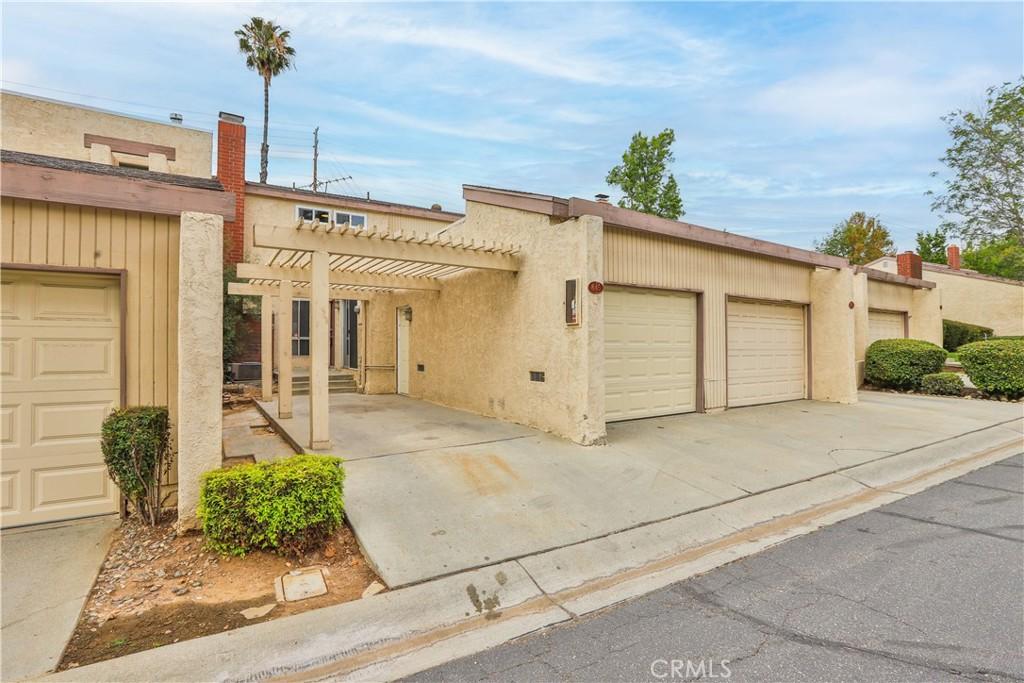 MLS #IV25106162 img 0