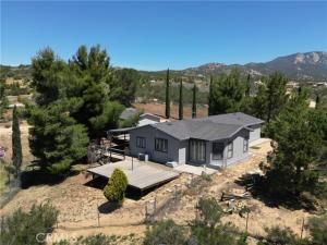 MLS #IV25112280 image #0