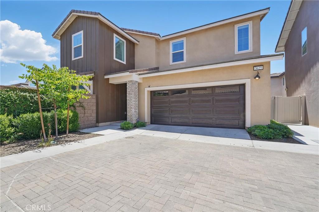 MLS #IV25116061 img 0