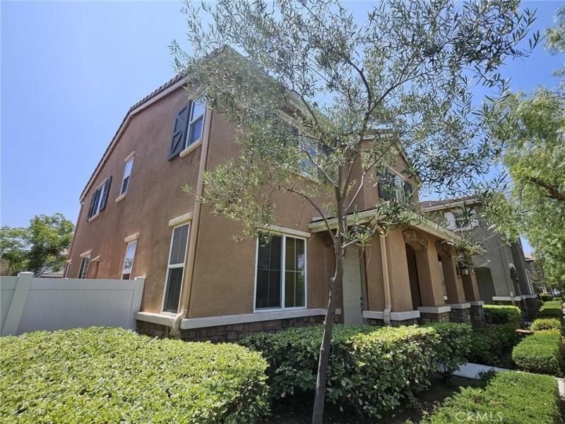 MLS #IV25124823 image #0