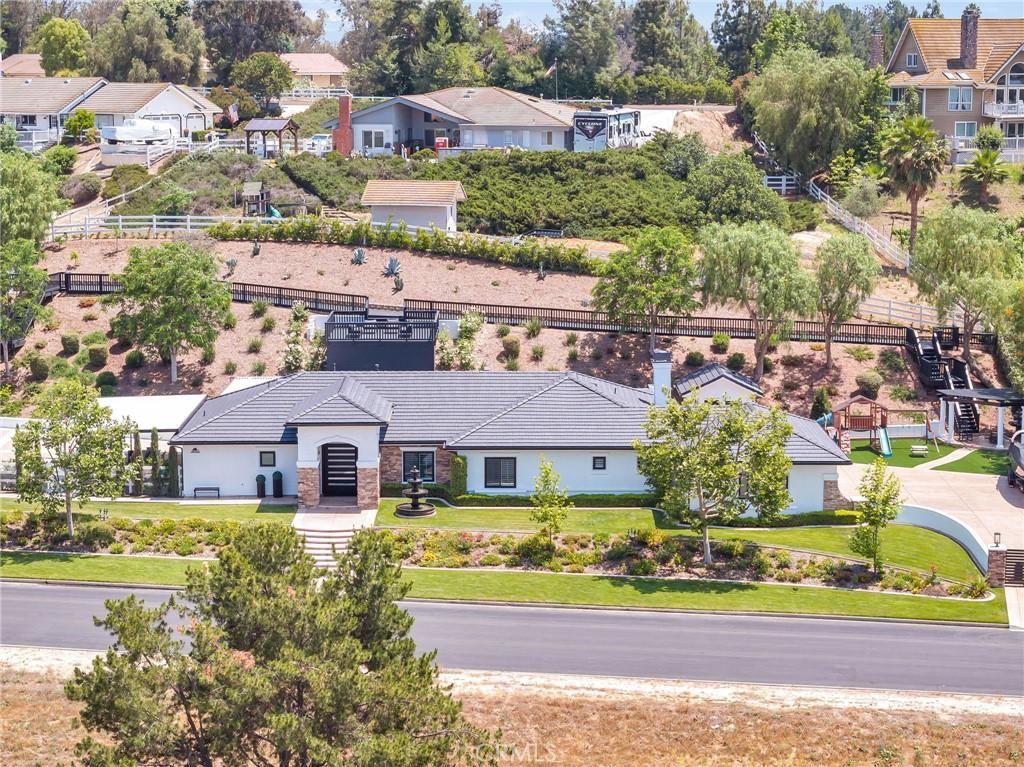 MLS #IV25125709 img 0