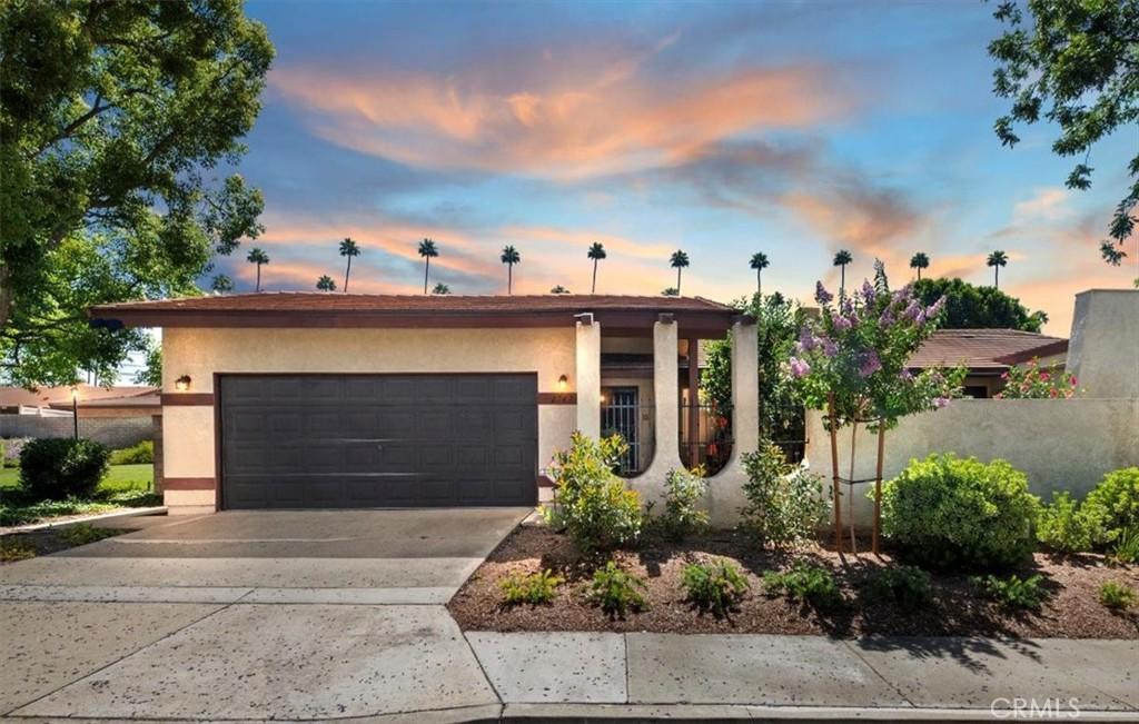 MLS #IV25138566 img 0