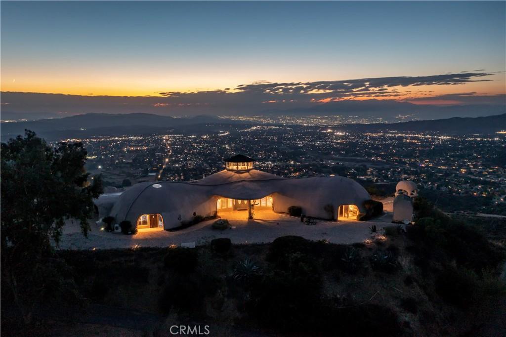 MLS #IV25158712 image #0