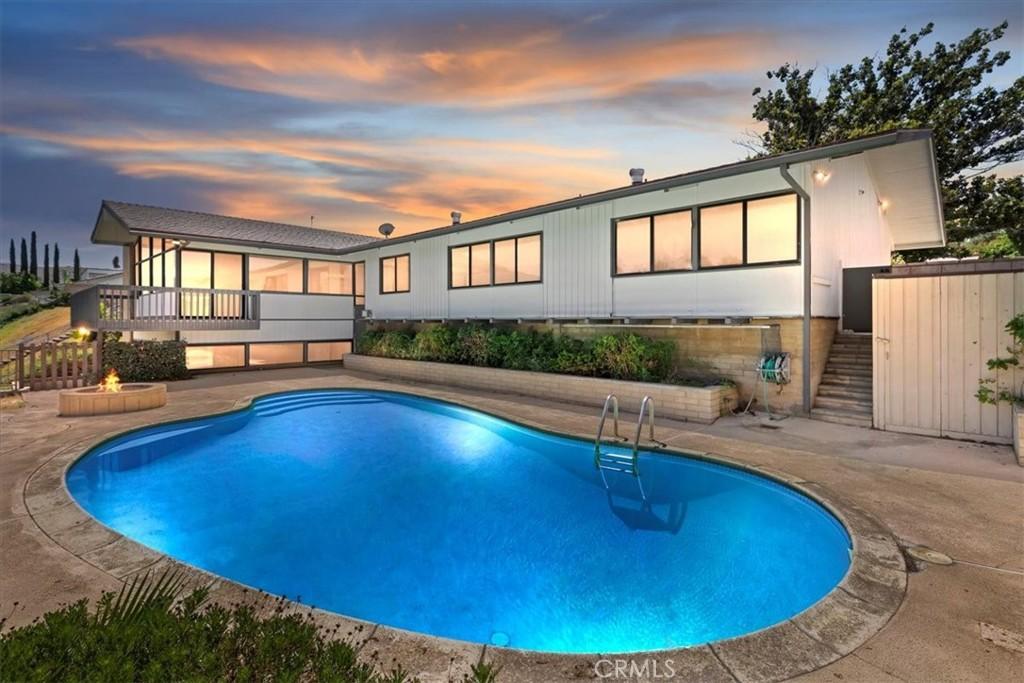 MLS #IV25169940 image #0