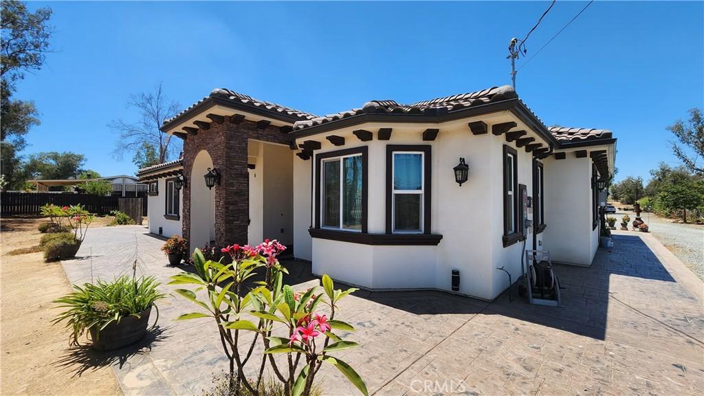 MLS #IV25171710 image #0