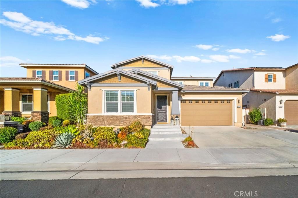 MLS #IV25177745 img 0