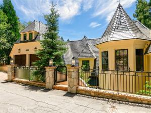 MLS #IV25183799 image #0