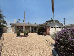 MLS #IV25185053 image #0