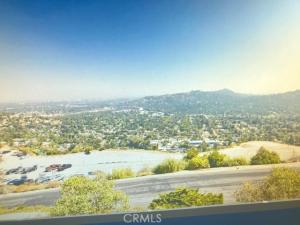 MLS #IV25185271 image #0