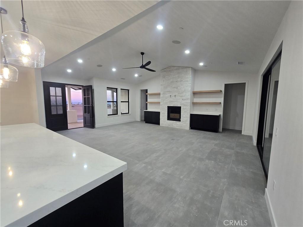 MLS #IV25185611 image #0