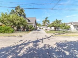 MLS #IV25187705 image #0