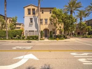 MLS #IV25189284 image #0