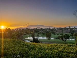 MLS #IV25190932 image #0