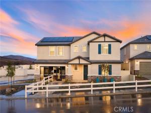 MLS #IV25192494 image #0