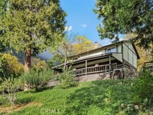 MLS #IV25194172 image #0