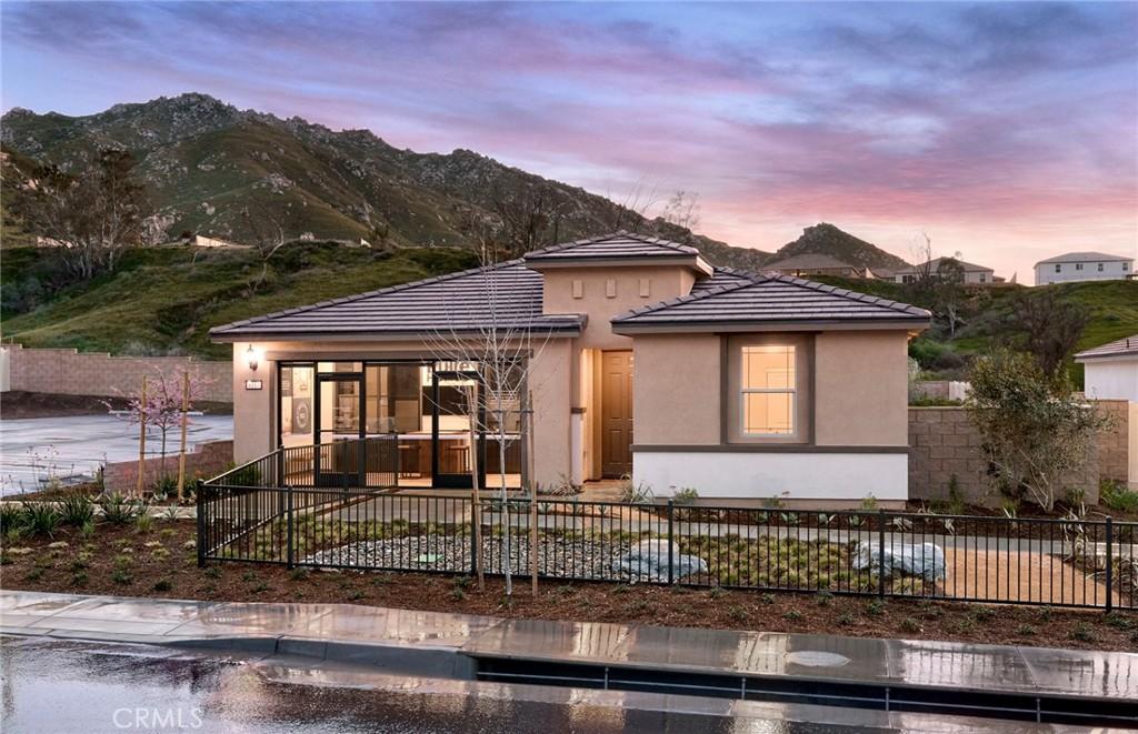 MLS #IV25197452 image #0