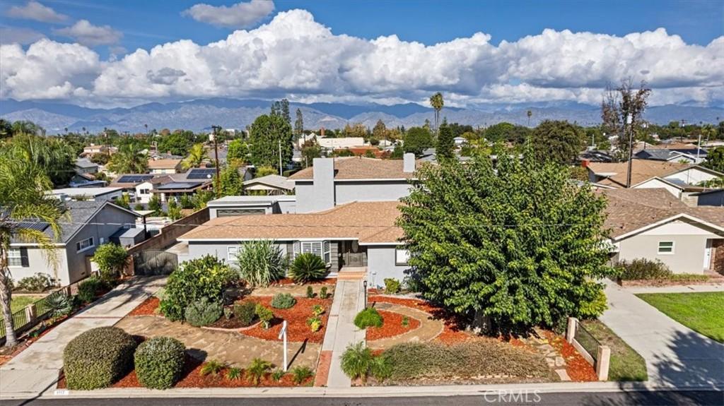 MLS #IV25214913 image #0