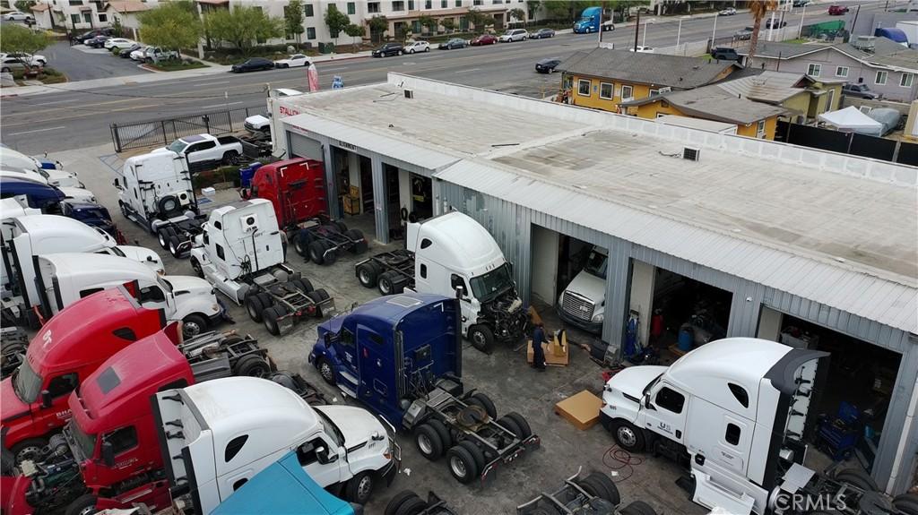 MLS #IV25216868 image #0