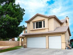 MLS #IV25220098 image #0