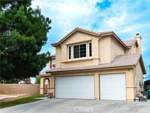 MLS #IV25220098 image #0