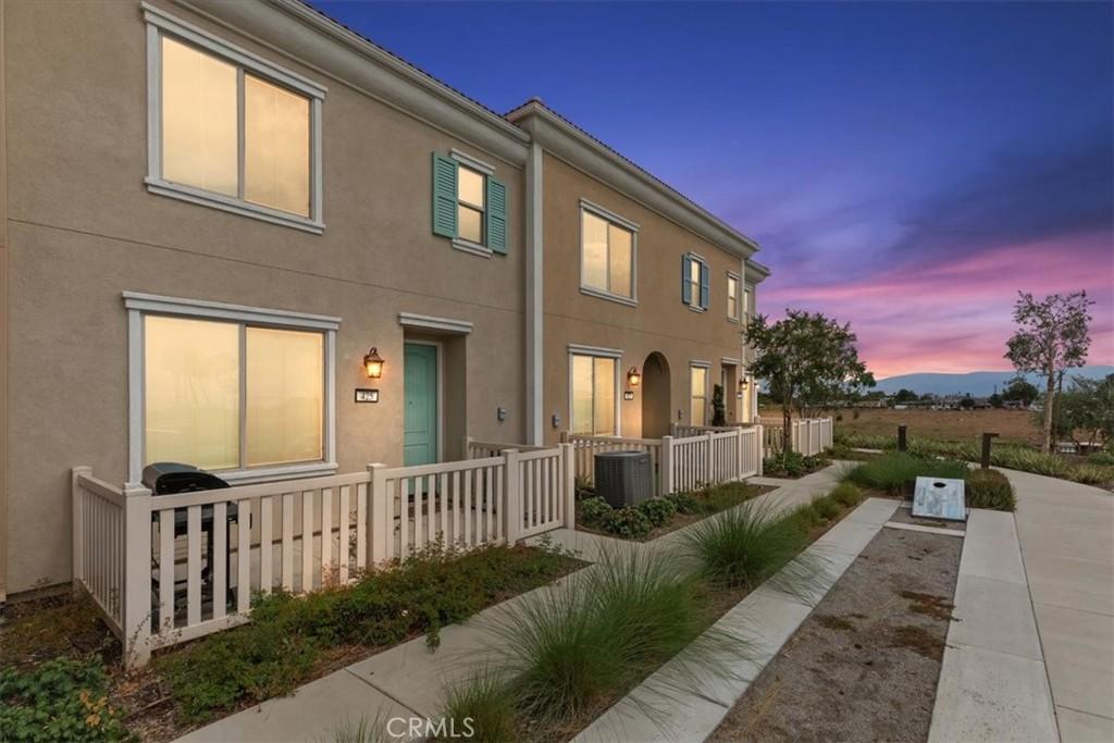 MLS #IV25220209 image #0