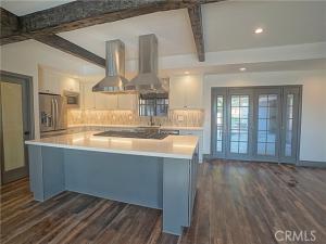 MLS #IV25220589 image #0