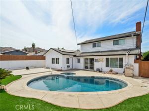 MLS #IV25221443 image #0