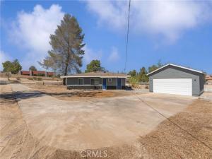 MLS #IV25221705 image #0