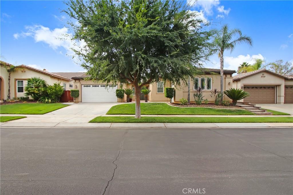 MLS #IV25223673 image #0