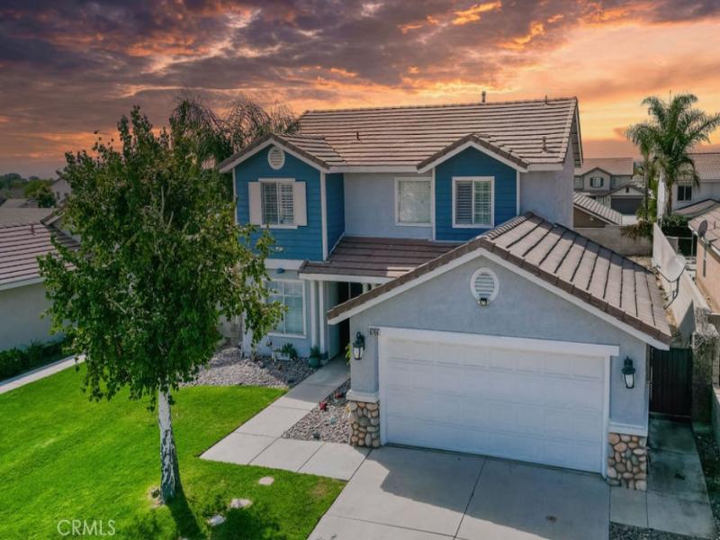 MLS #IV25224091 image #0