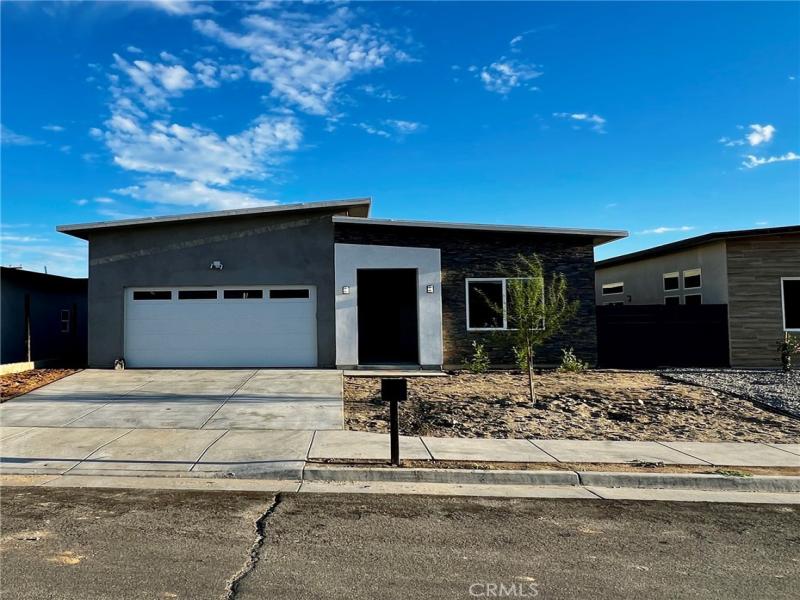 MLS #IV25227466 image #0