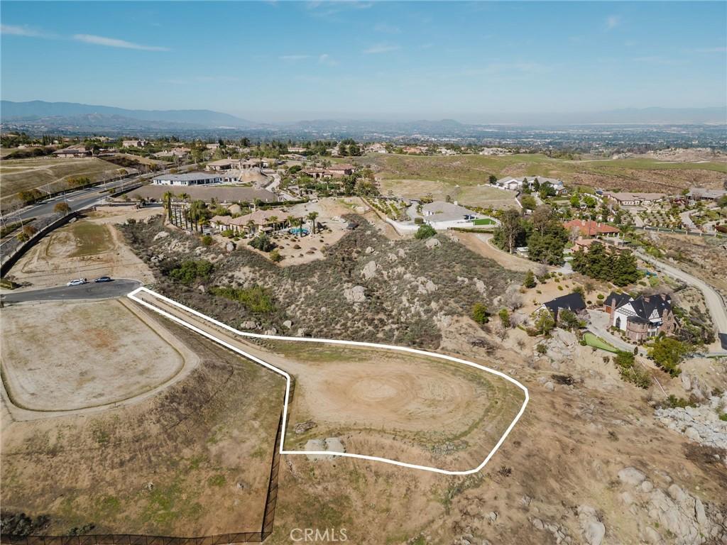 MLS #IV25233027 image #0