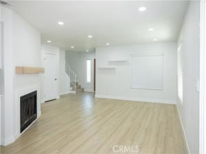 MLS #IV25233144 image #0