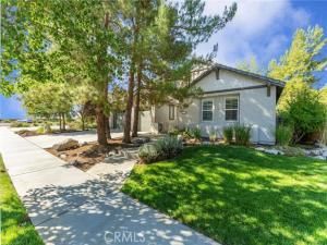 MLS #IV25234212 image #0