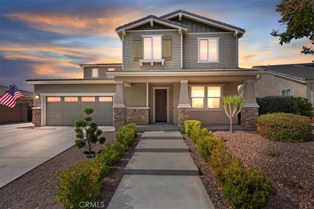 MLS #IV25234307 image #0