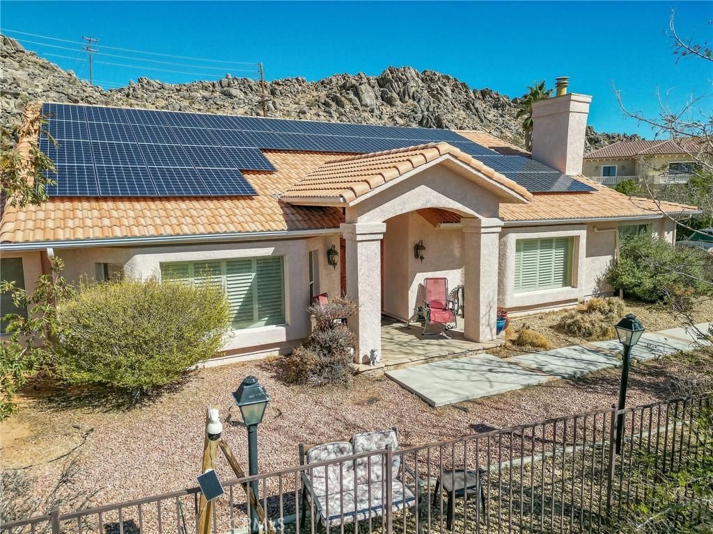 MLS #IV25237920 image #0